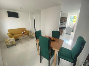 Hermoso apartamento amoblado con parqueadero 301